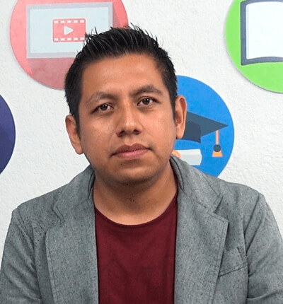 Lic. Israel Saldaña